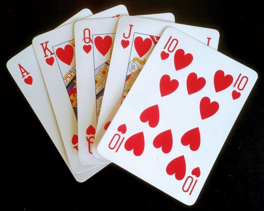 Královská postupka (royal flush)