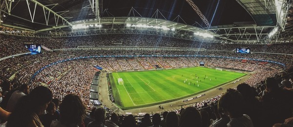 Fotbalový stadion