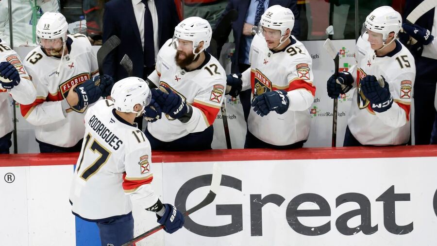 Finále Stanley Cupu Edmonton Oilers - Florida Panthers dnes online