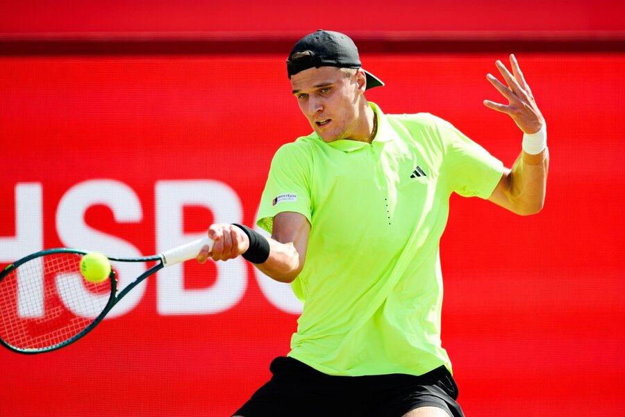 Menšík vs. Bautista dnes LIVE: Dvouhra ATP Londýn 2025