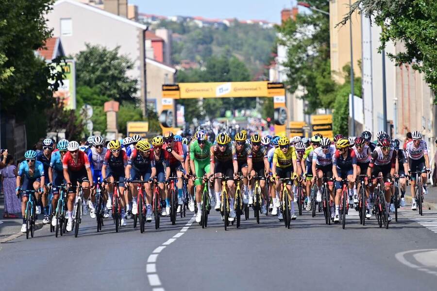 Tour de France 2025: Program, trasa, jezdci, týmy, výsledky