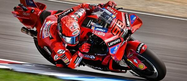 MotoGP Rakousko 2025 ŽIVĚ: Kde sledovat hlavní závod dnes?