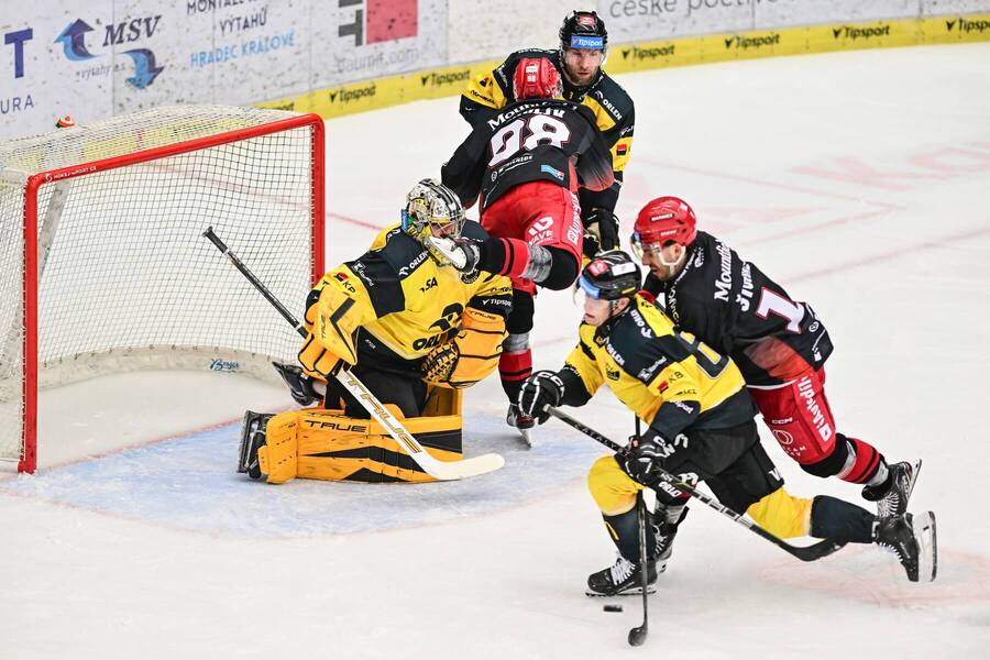 Utkání Mountfield Hradec Králové vs. Verva Litvínov z října roku 2024