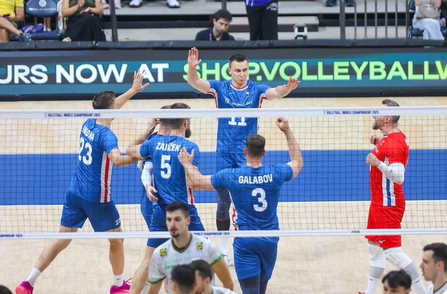 Čeští volejbalisté si zahrají na mistrovství světa v Manile o bronzové medaile s Polskem