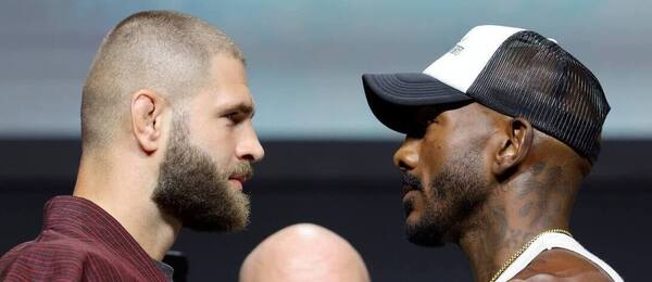 Jiří Procházka se v neděli ráno SEČ utká s Khalilem Rountreem