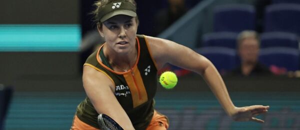 Linda Nosková postoupila do finále WTA 1000 v Pekingu, kde se utká s Amandou Anisimovovou.
