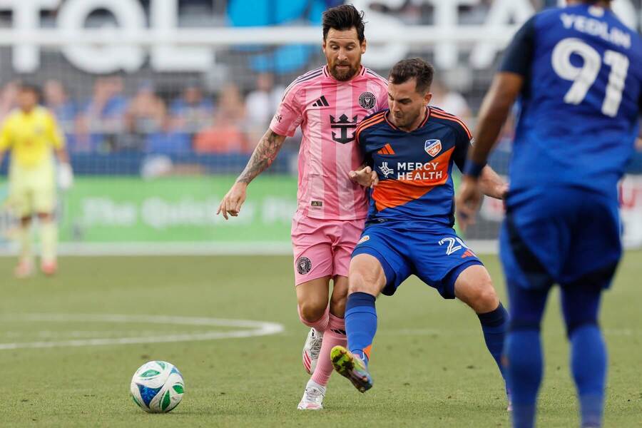 Lionel Messi vs Pavel Bucha už dnes večer živě na Tipsport TV