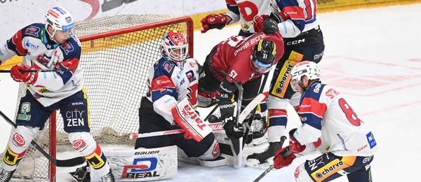 První letošní utkání mezi Spartou a Pardubicemi ovládli hosté