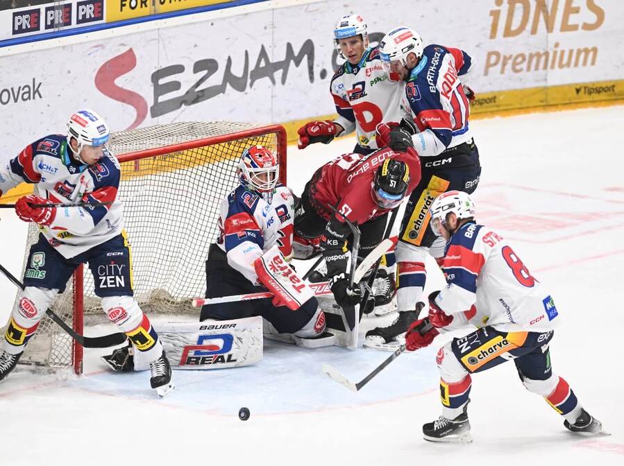 První letošní utkání mezi Spartou a Pardubicemi ovládli hosté