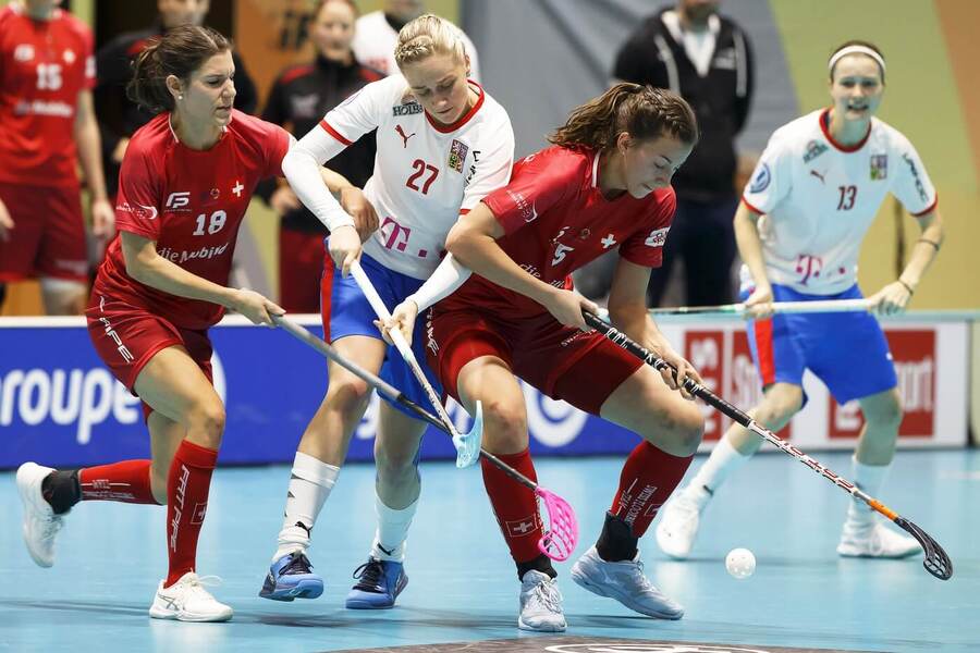 Zápas Česko vs Švýcarsko na MS ve florbalu žen 2019 ve Švýcarsku