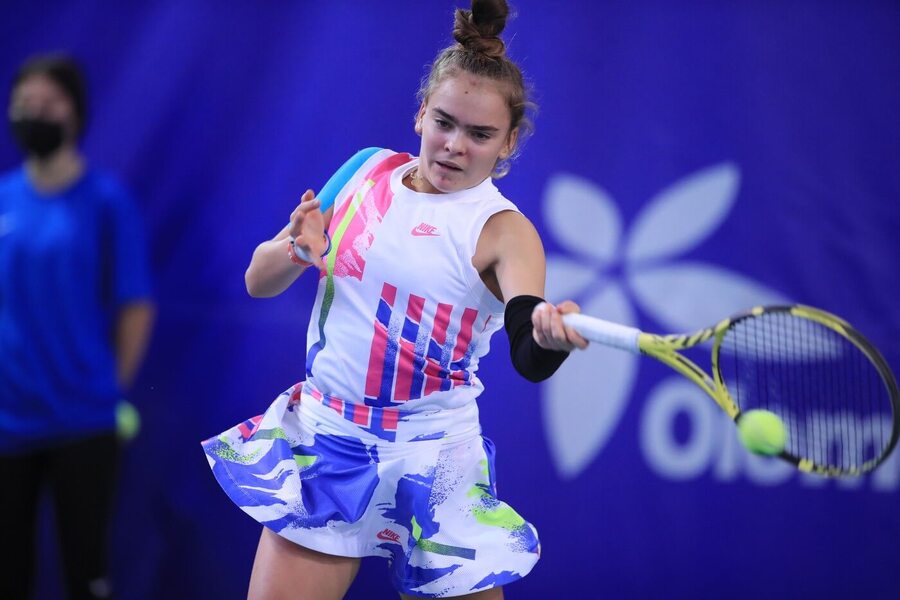 Sára Bejlek (TK Agrofert Prostějov) ve finále tenisové extraligy 2020 v&nbsp;Říčanech u&nbsp;Prahy