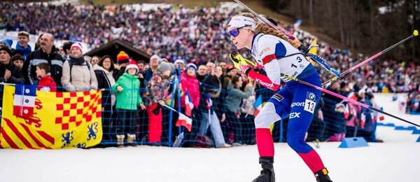 Markéda Davidová ve stíhacím závodě v Le Grand Bornand