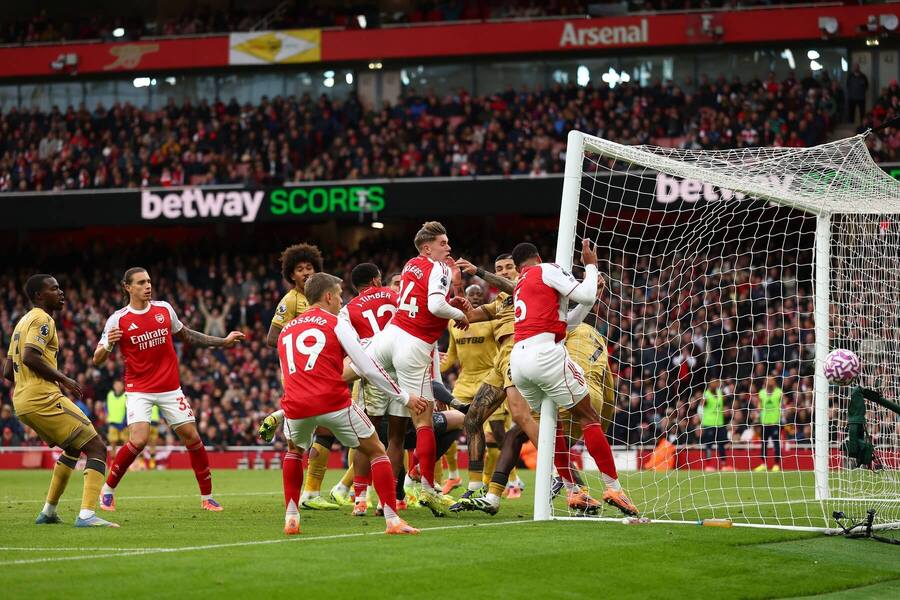 Poslední vzájemný zápas mezi Arsenalem a&nbsp;Crystal Palace proběhl v&nbsp;říjnu, tehdy se radovali Kanonýři