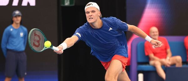 Jakub Menšík v zápase s norským hráčem na United Cup 2026 v Sydney