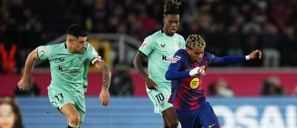 Lamine Yamal napadán hráči Ath. Bilbao během posledního zápasu s Barcelonou