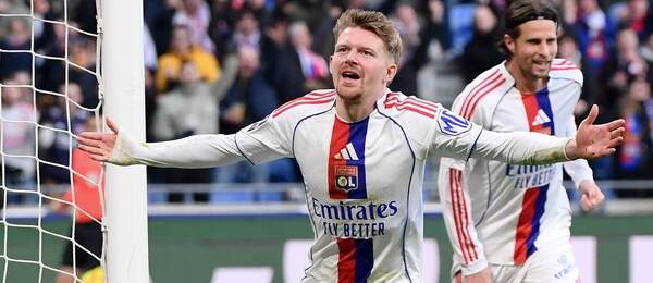 Český útočník Pavel Šulc v dresu Olympique Lyon