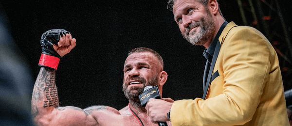 Karlos Vémola se dnes vrací do MMA zápasu na turnaji Oktagon 94 na fotbalovém stadionu ve Frankfurtu